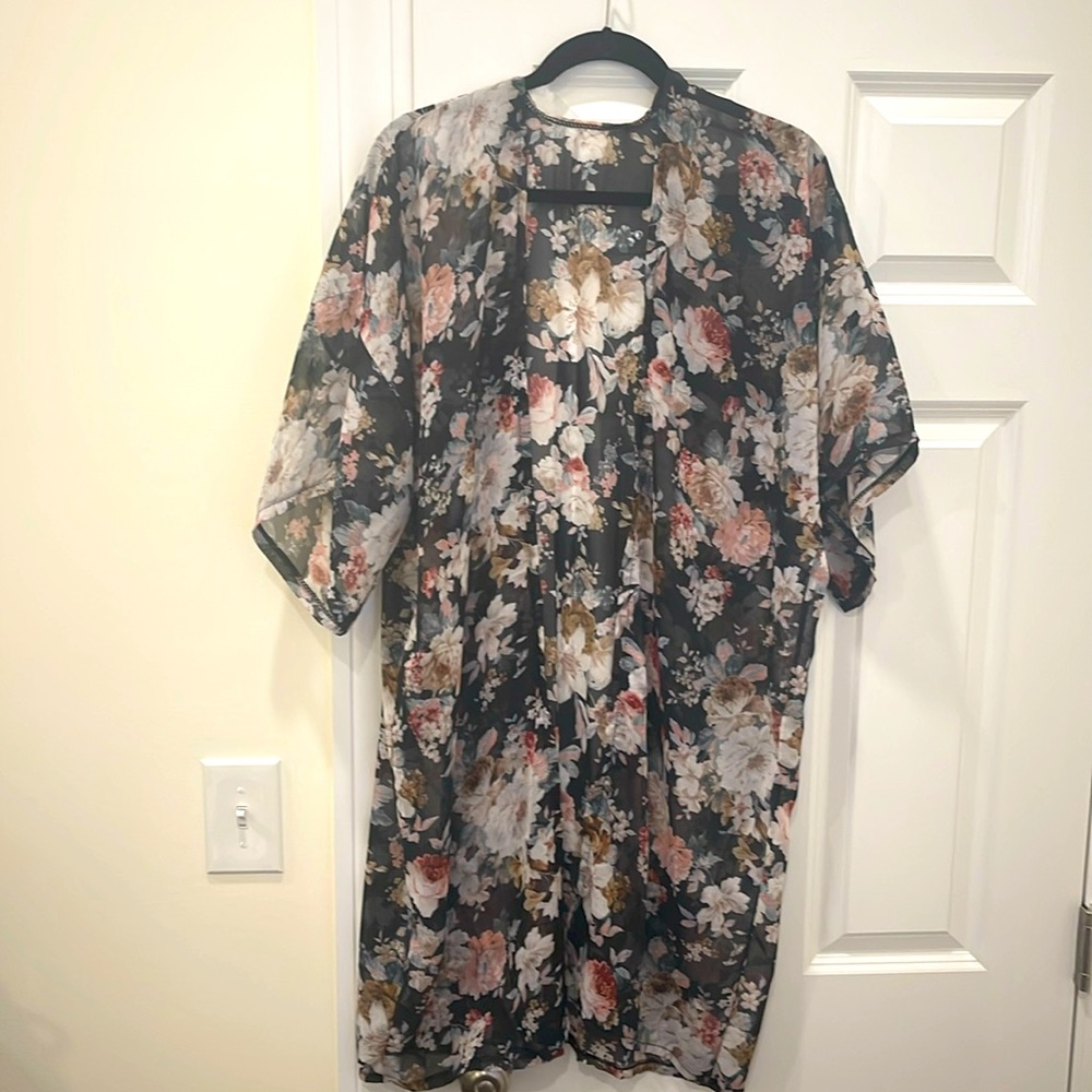 Women’s sheer long shawl